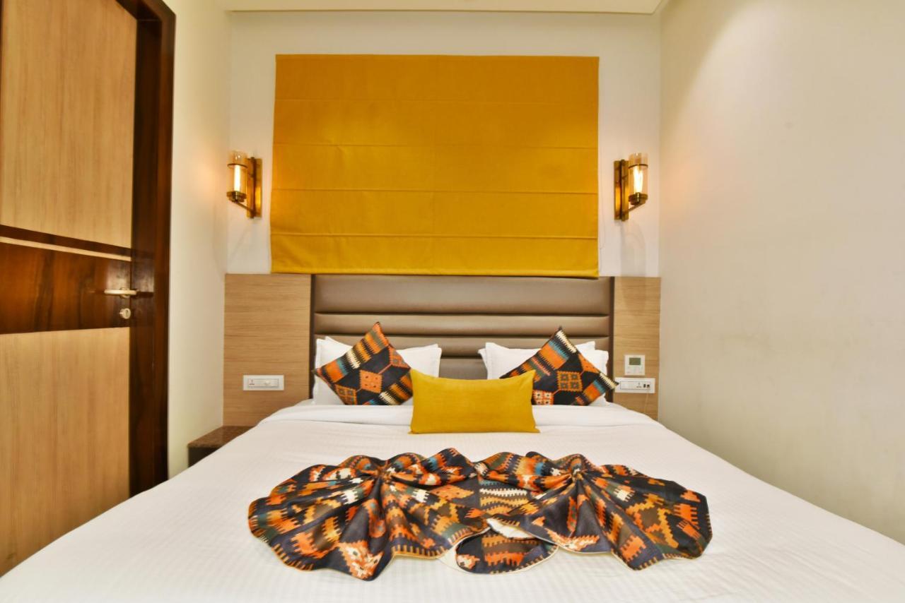 Hotel Infa - 400M From Golden Temple Амритсар Екстериор снимка