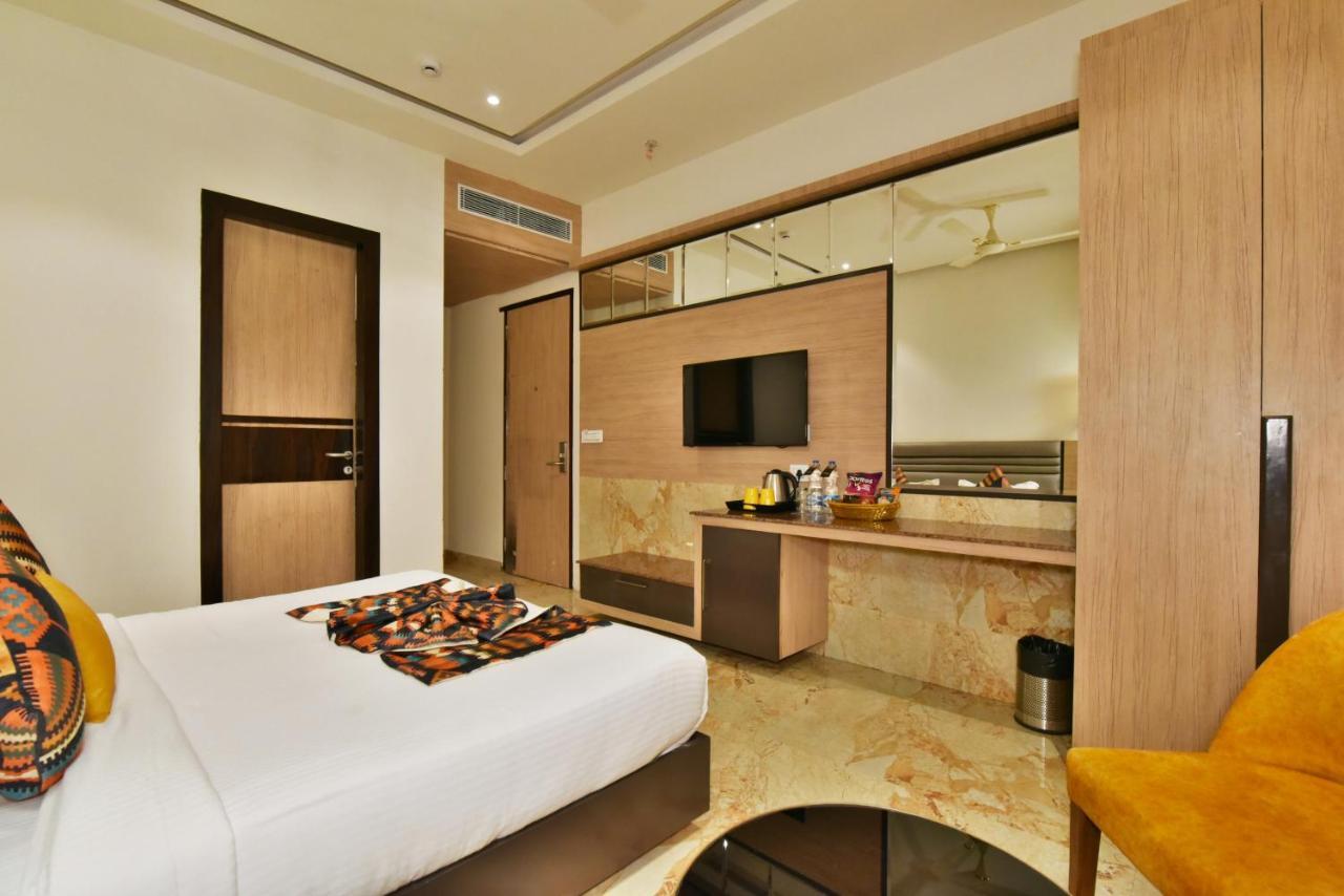 Hotel Infa - 400M From Golden Temple Амритсар Екстериор снимка